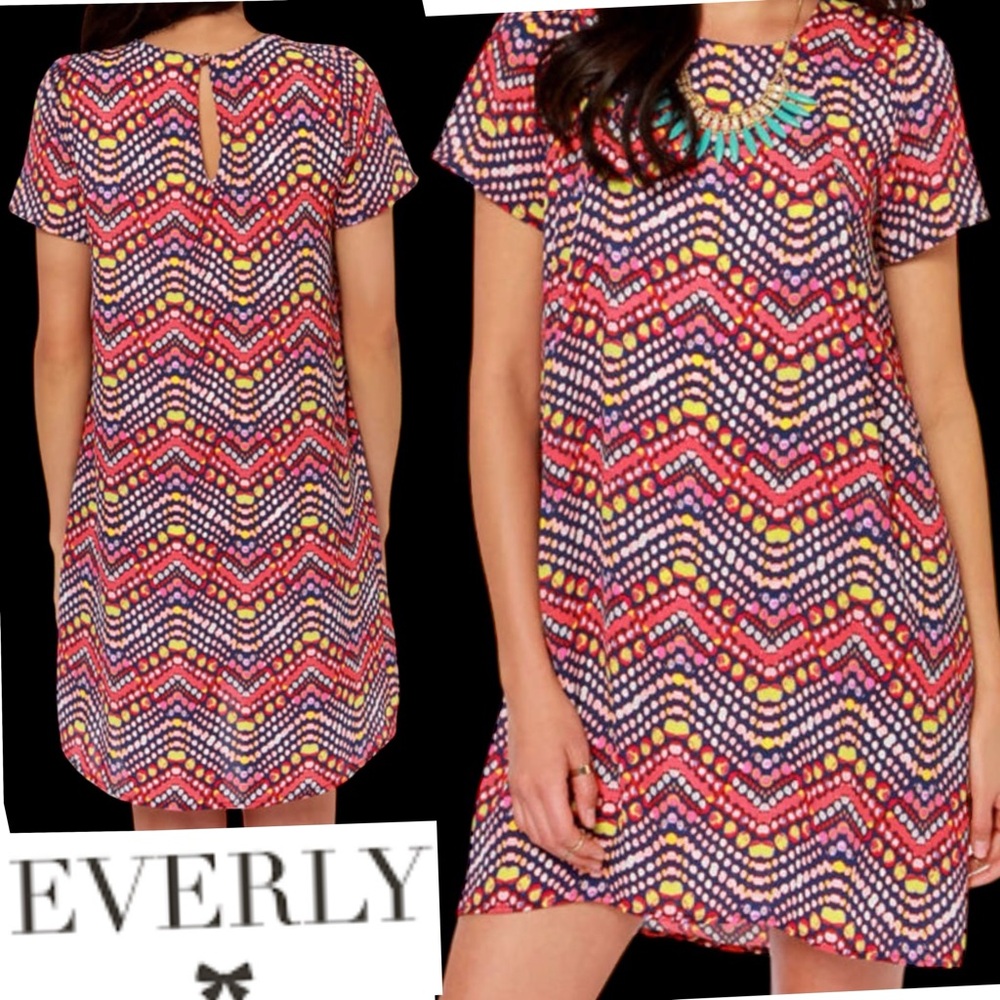 Everly High-Low Didgy Dot Chevron Dress Size S